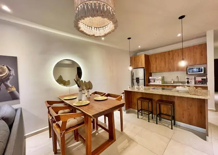 Luxury And Peaceful Apartment *